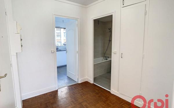 Appartement à louer    2 pièces • 52,76 m2 Bourg-la-Reine