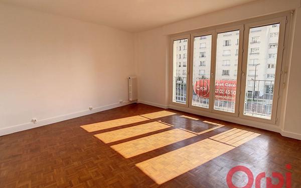 Appartement à louer    2 pièces • 52,76 m2 Bourg-la-Reine