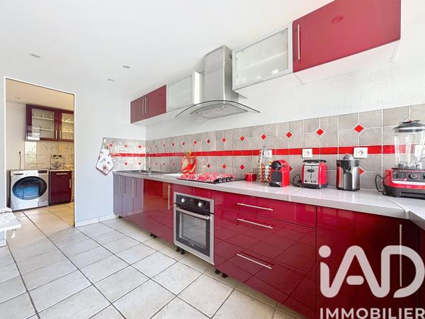 Maison à vendre 5 pièces 117 m² Ruelle-sur-Touvre