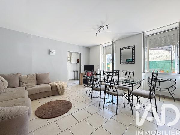 Maison à vendre 5 pièces 117 m² Ruelle-sur-Touvre