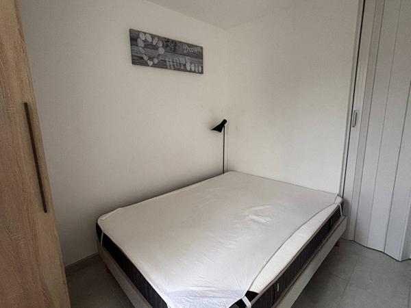 APPARTEMENT à VAUX SUR MER