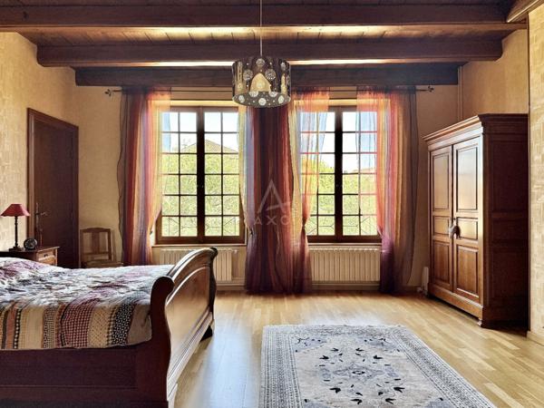 Maison de caractère - 285m² sur 16,82 ares - Woippy Village