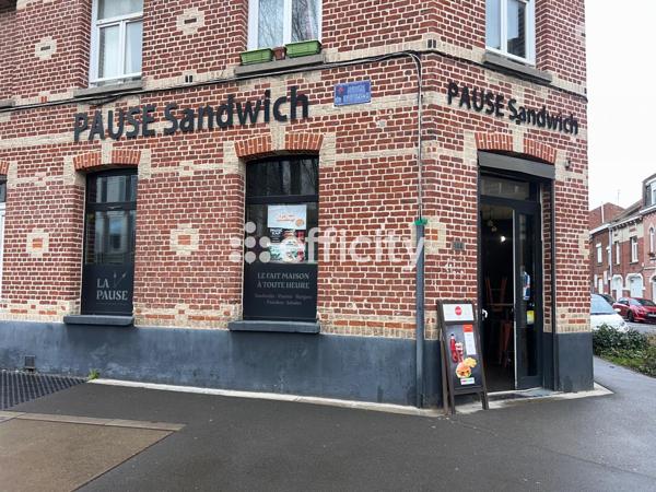 Fonds De Commerce
        
        - 100 m² Exclusivité 59 000 € *