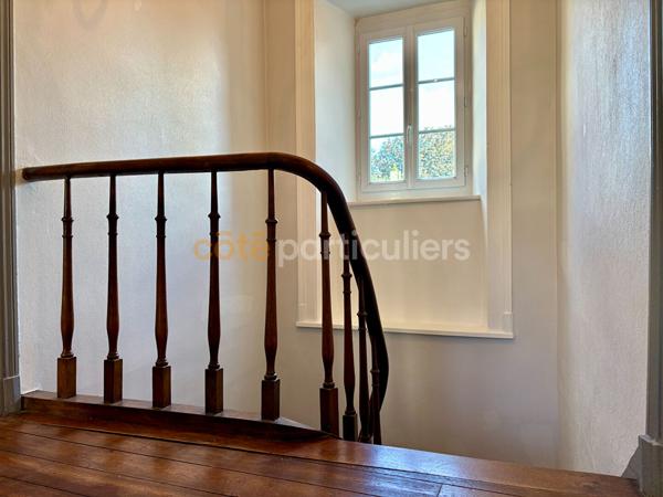 Vente
                Maison285 m² - 8 Pièces -
                    COUTANCES (50200)