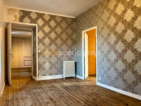 Vente
                Maison285 m² - 8 Pièces -
                    COUTANCES (50200)