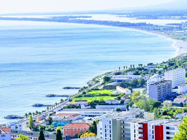 Bastia (20600) bastia T2 vue mer