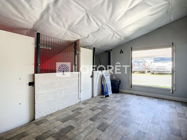 Achat maison près de PARTHENAY - 5 pièce(s) - 156 m² - 325 890 €