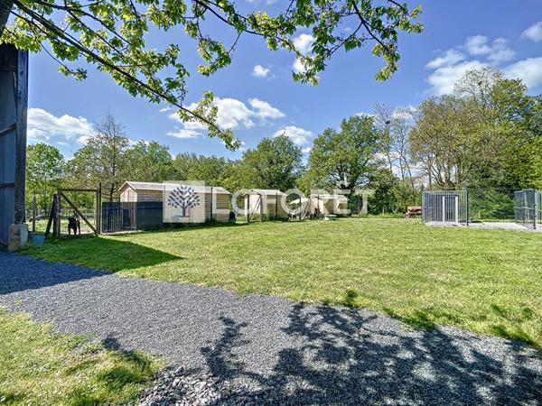 Achat maison près de PARTHENAY - 5 pièce(s) - 156 m² - 325 890 €