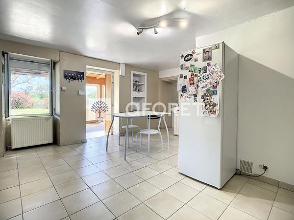 Achat maison près de PARTHENAY - 5 pièce(s) - 156 m² - 325 890 €