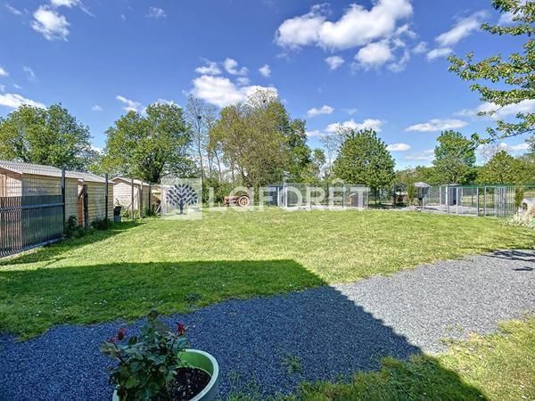 Achat maison près de PARTHENAY - 5 pièce(s) - 156 m² - 325 890 €