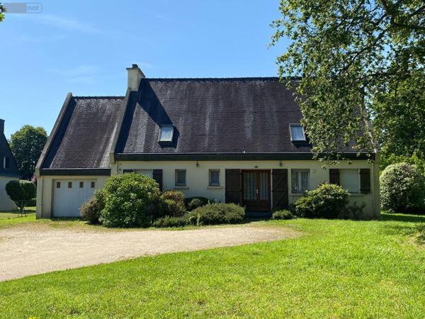 Maison à vendre à Scaër dans le Finistère (29390), ref : 29122-1538
