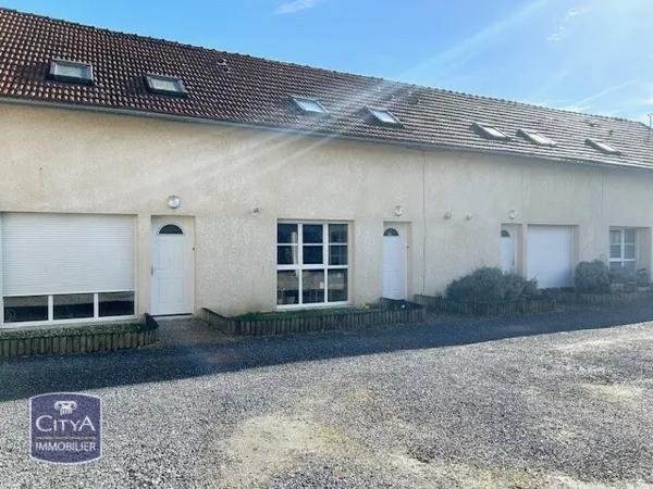 Immeuble à vendre 602m² Eppes (02840)