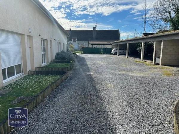 Immeuble à vendre 602m² Eppes (02840)