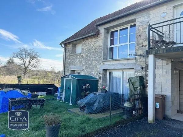 Immeuble à vendre 602m² Eppes (02840)