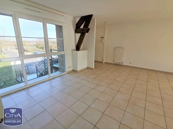 Immeuble à vendre 602m² Eppes (02840)