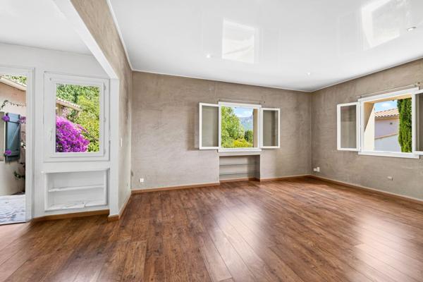 Location Maison de luxe Cassis 5 Pièces 129 m²