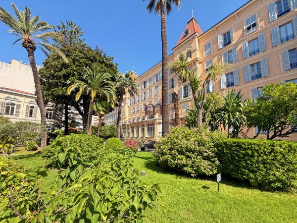 Appartement à NICE (06000)