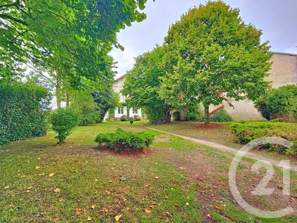 Maison à vendre  6 pièces - 134 m2 ST GERVAIS D AUVERGNE - 63