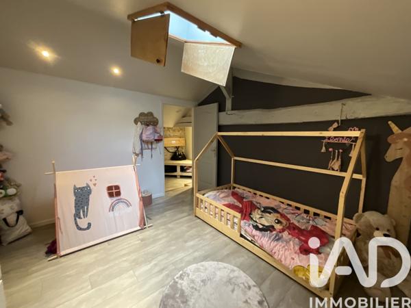 Maison à vendre 6 pièces 176 m² Valence-en-Poitou