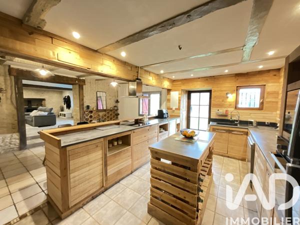 Maison à vendre 6 pièces 176 m² Valence-en-Poitou