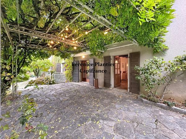 Maison de caractère 248 m² – Ancienne auberge pleine de charme à Fillinges