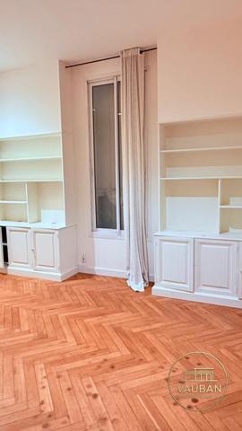 Béziers (34500) PLATEAU PROFESSIONNEL BÉZIERS