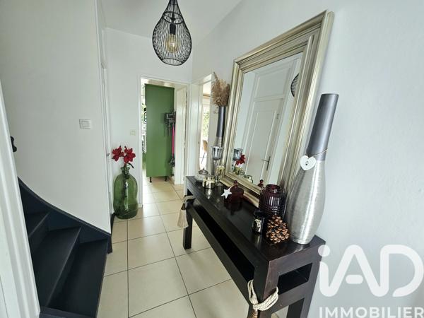 Maison à vendre 4 pièces 105 m² Famars