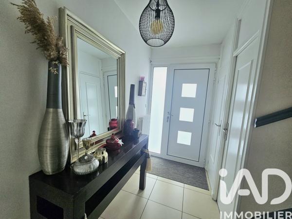 Maison à vendre 4 pièces 105 m² Famars