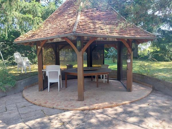 Maison Gueugnon 8 pièce(s) 200 m2