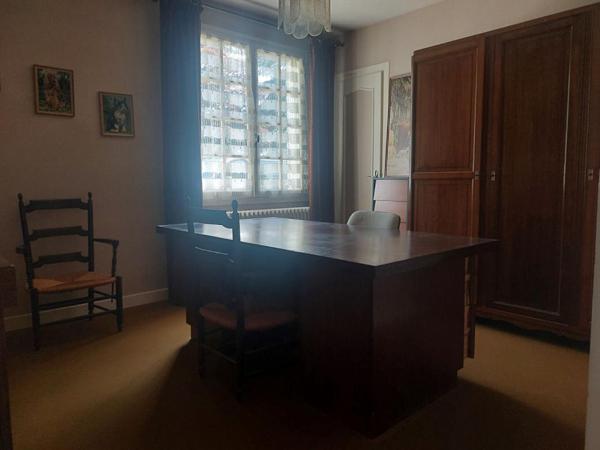 Maison Gueugnon 8 pièce(s) 200 m2