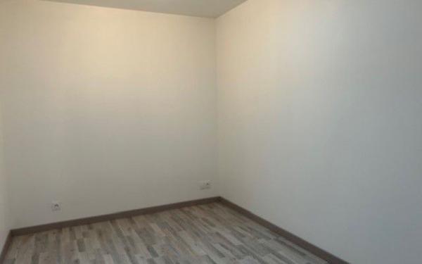 Maison à louer    3 pièces •  Le Boulay