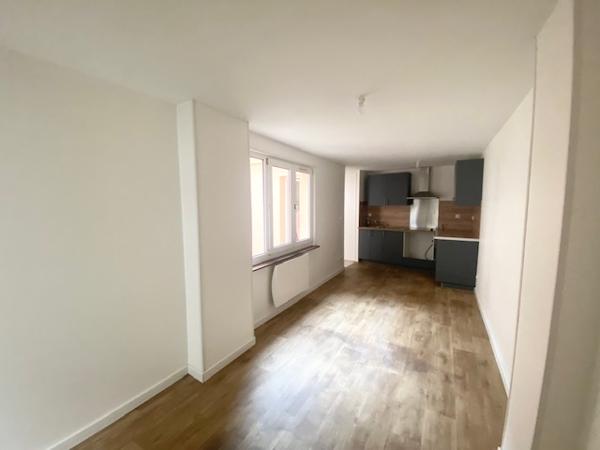 A louer secteur calais Nord Appartement T2 en rdc