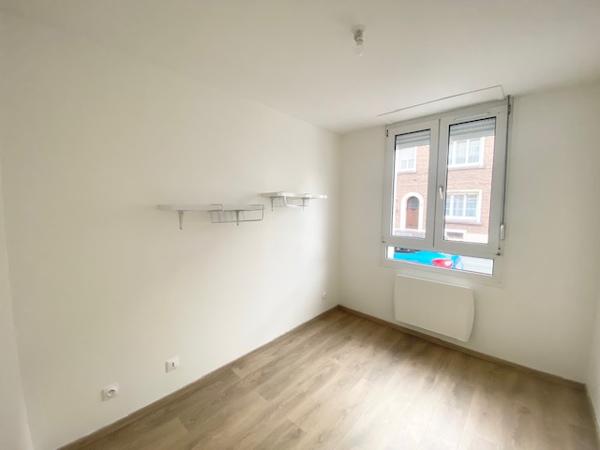 A louer secteur calais Nord Appartement T2 en rdc
