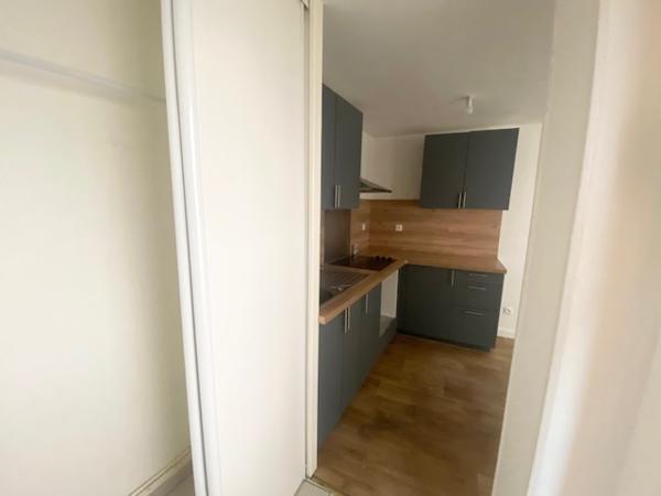 A louer secteur calais Nord Appartement T2 en rdc