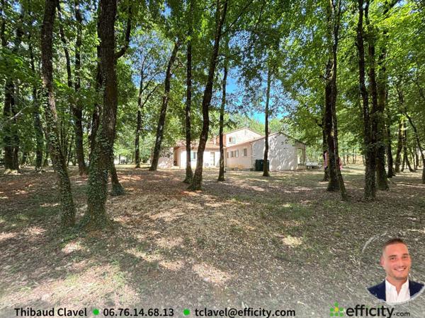 Maison 8 pièces - 215 m²