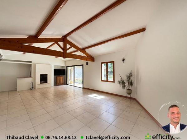 Maison 8 pièces - 215 m²