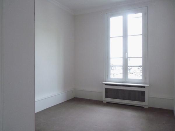 PARIS 16éme EXELMANS - CHARDON LAGACHE 2/3 Pièces 4ème étage avec ASCENSEUR