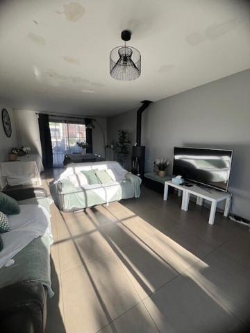 Pavillon individuel 3 chambres + bureau