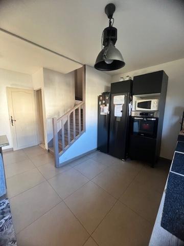 Pavillon individuel 3 chambres + bureau