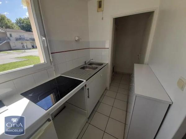Appartement à louer 2 pièces 55.53m²