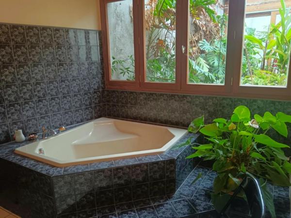 Maison 10 pièces - 265 m²