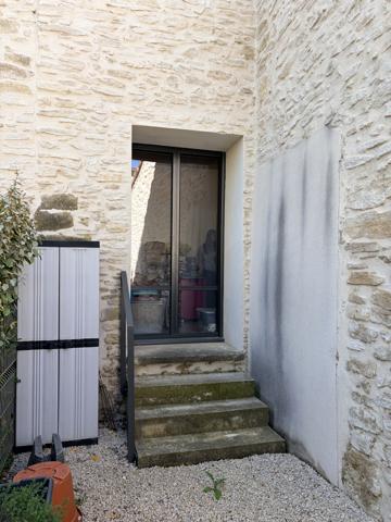 L'Isle-sur-la-Sorgue (84800) T2 AVEC TERRASSE ET JARDIN A 2 PAS DU CENTRE VILLE