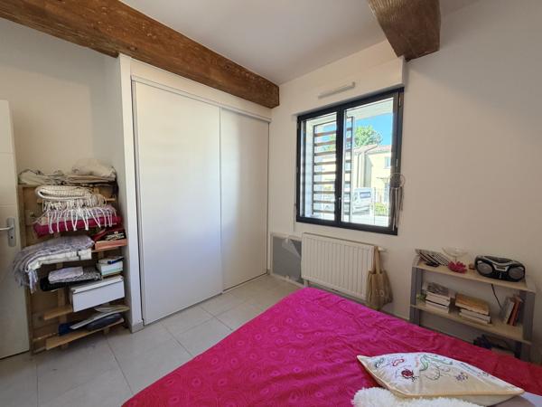 L'Isle-sur-la-Sorgue (84800) T2 AVEC TERRASSE ET JARDIN A 2 PAS DU CENTRE VILLE