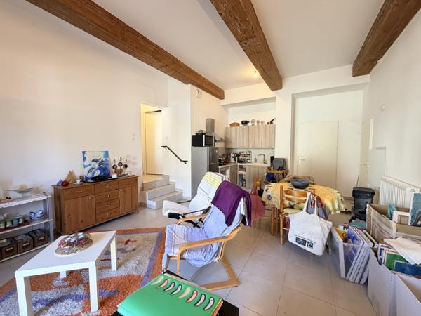 L'Isle-sur-la-Sorgue (84800) T2 AVEC TERRASSE ET JARDIN A 2 PAS DU CENTRE VILLE