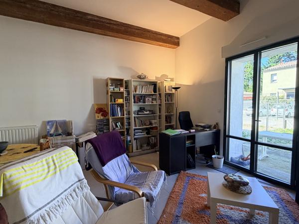 L'Isle-sur-la-Sorgue (84800) T2 AVEC TERRASSE ET JARDIN A 2 PAS DU CENTRE VILLE