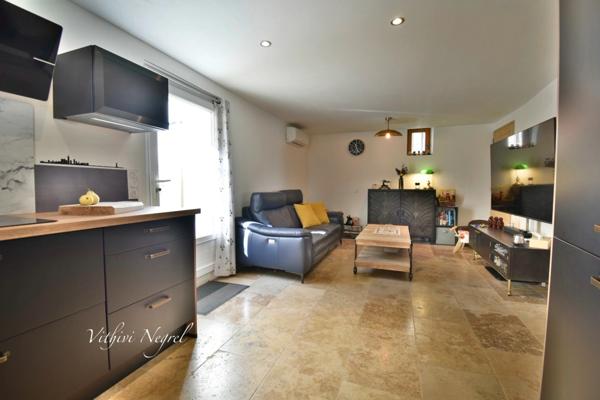 Maison à vendre à MOURIES (13)