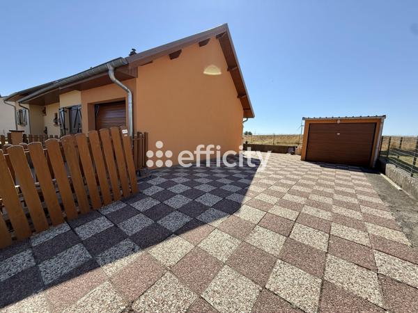 Maison
         5 pièces
        - 115 m² 319 000 €*