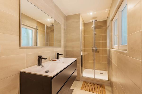 Maison à vendre 10 pièces 395m² Boulogne-sur-Mer (62200)