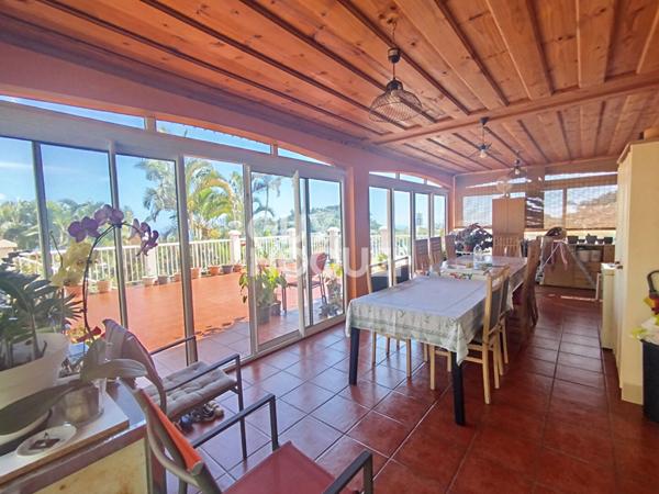 Maison vue mer Centre-ville Petite-Ile