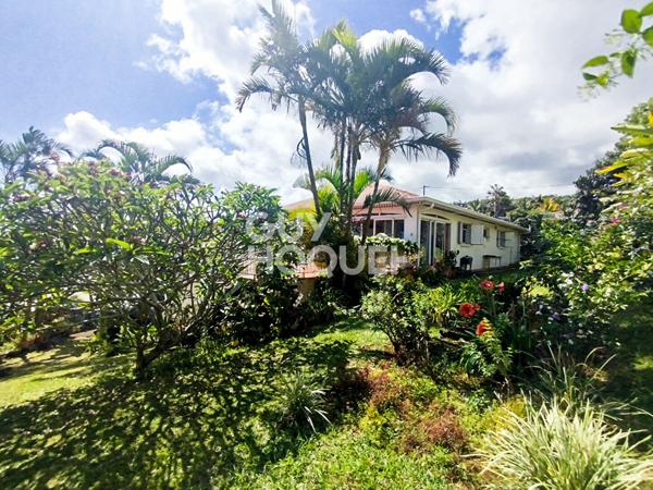 Maison vue mer Centre-ville Petite-Ile